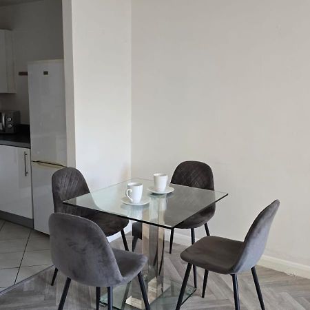 Luxury Green 1 Bed City Centre Apartment Close To Mailbox,Bullring, Broad Street For Leisure And Families Birmingham Exteriör bild